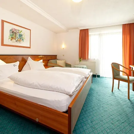 Edelweiss Hotel