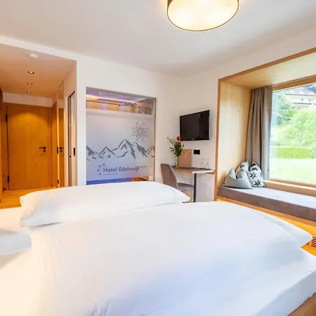 מלון Edelweiss 3*