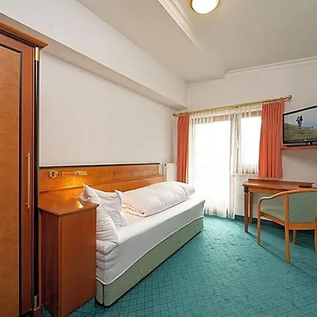 Edelweiss 3* Maria Alm am Steinernen Meer