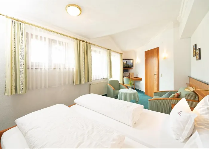 Edelweiss 3* מריה אלם אם שטיינרנן מיר