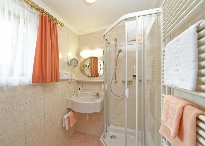 Edelweiss מריה אלם אם שטיינרנן מיר